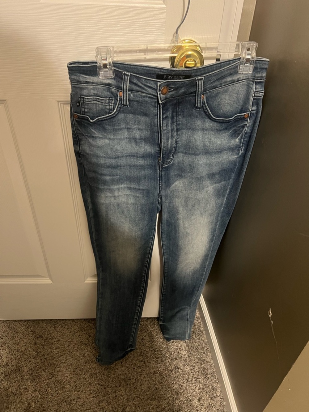 Judy Blue Women's Faded Blue Skinny Jeans